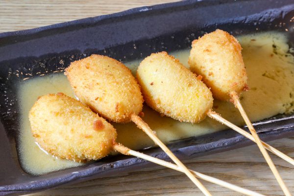 焼きとうもろこしの串揚げ